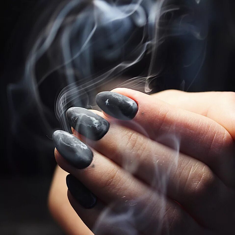 ногти маникюр гранж.