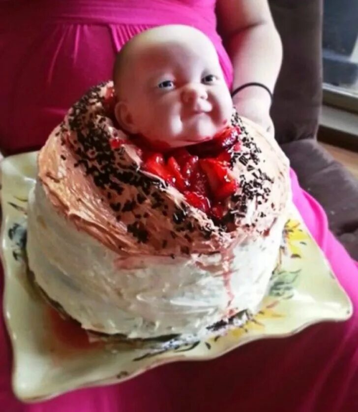 Торт царевны для девочки. Чем опасны торты. Торт для вредной девочки. Тортики с прикольными надписями. Маковый торт с малиной.