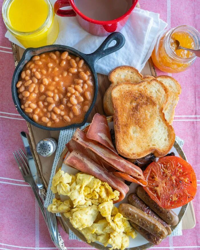 Купить английский завтрак. Английский завтрак. Традиционный английский завтрак. Классический английский завтрак. Завтрак в Англии.