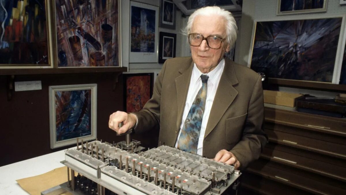 Computer inventor