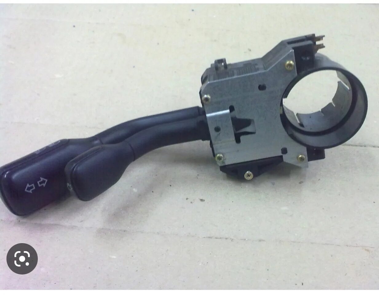 Переключатель подрулевой ауди 80 б3 артикул. Подрулевой переключатель стрекоза ауди 80 б3 артикул. Переключатель поворотов ауди 80. Переключатель подрулевой ауди 80 б4 артикул. Подрулевой переключатель ауди 80 б3.