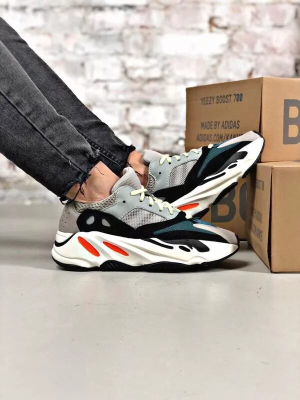 Adidas Yeezy Boost 700. Adidas ИЗИ буст 700. Adidas Yeezy Boost 700 мужские. Кроссовки adidas Boost 700. Кроссовки yeezy boost 700