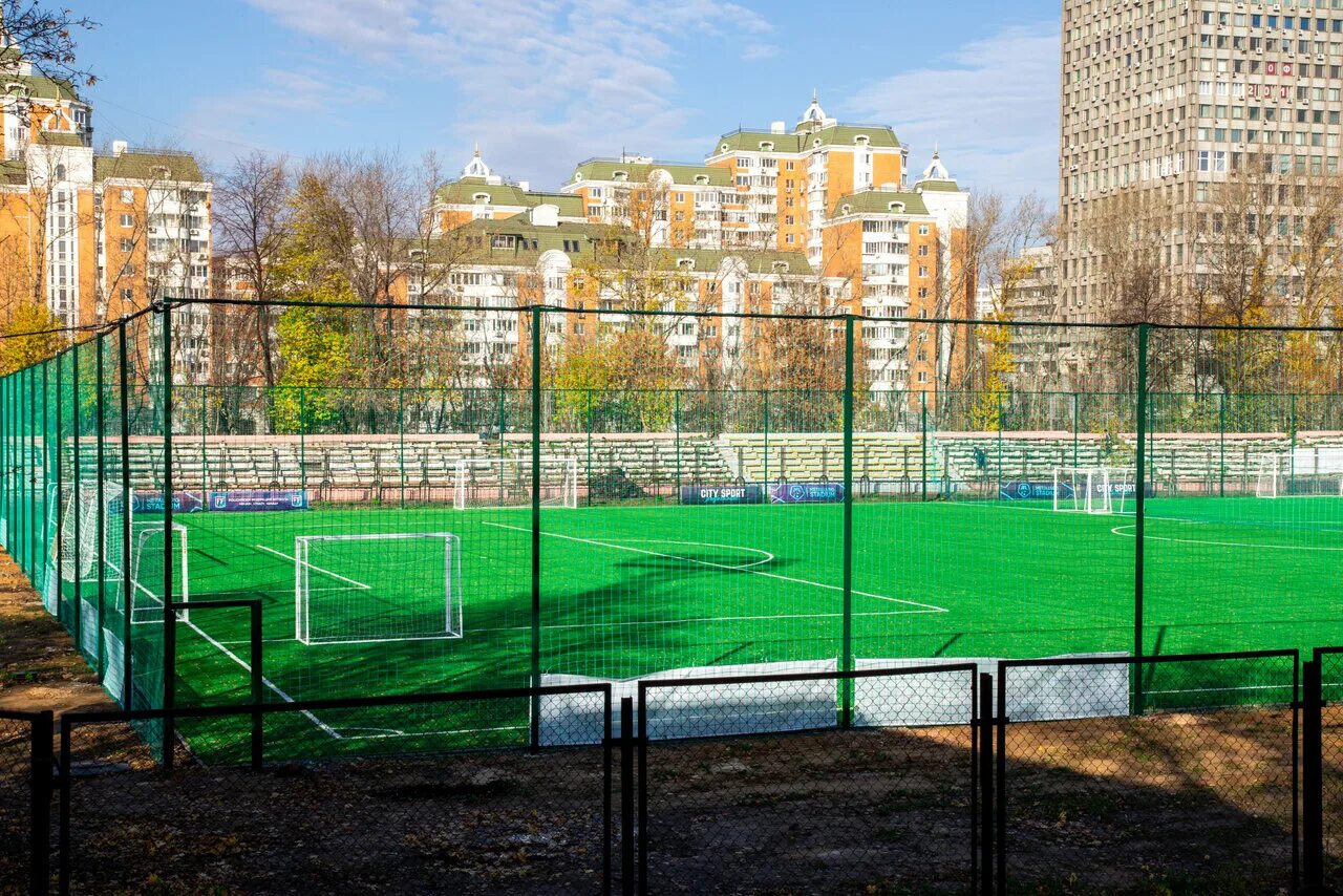 Стадион Металлург Москва. Стадион Металлург Москва Электрозаводская. Стадион CITYSPORT Металлург, Москва. Стадион Металлург Москва новая дорога.