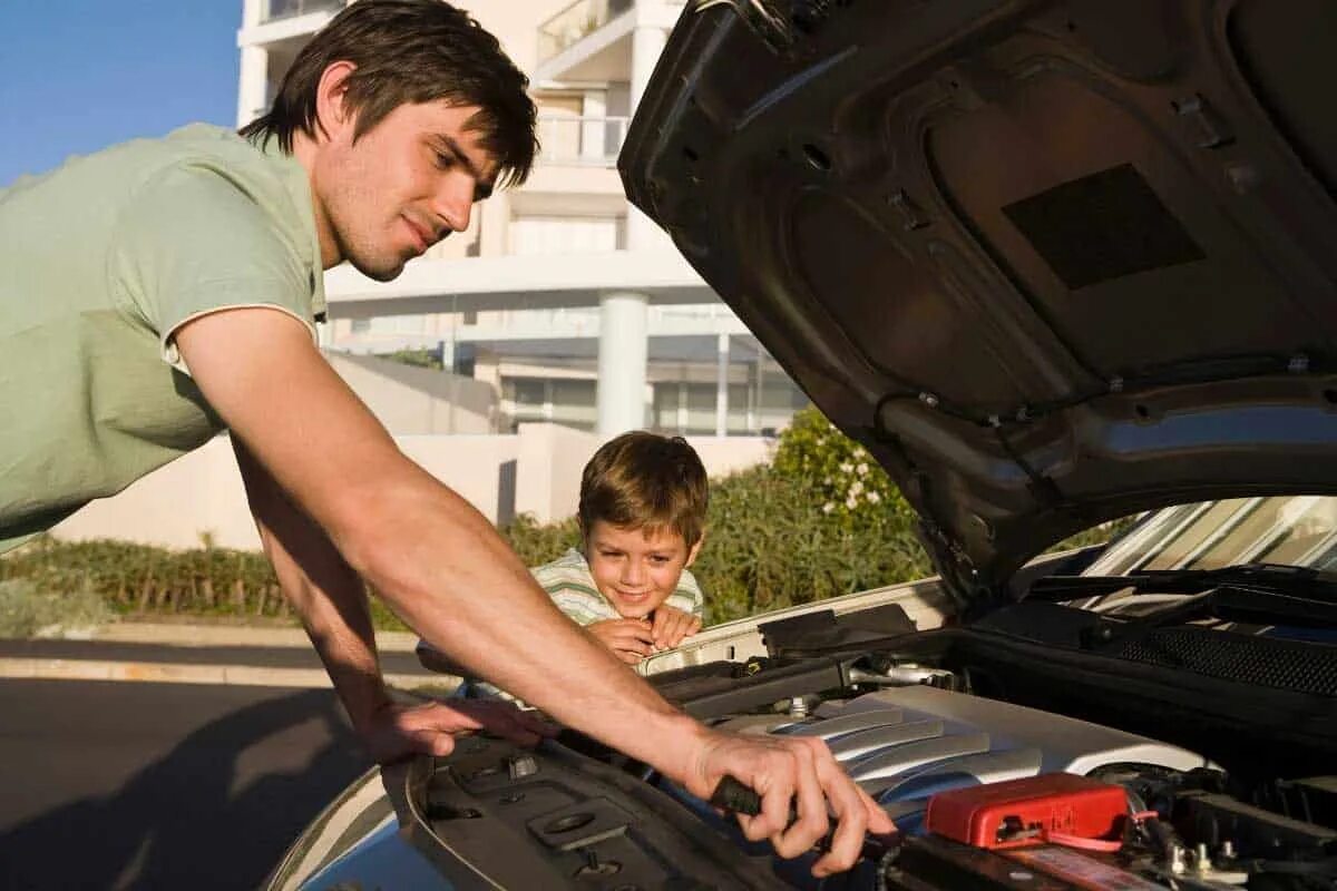 Dad a new car. Машина для папы. The father машина. Папа с сыном за рулем. Man fixing car.