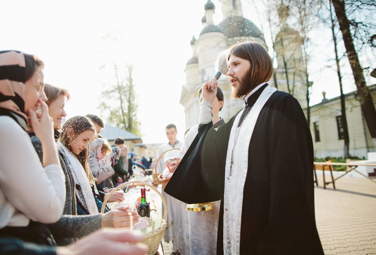 Православные бандиты. Банда священников. Вечеринка священников. Вечеринка священников. Вечеринка священников.