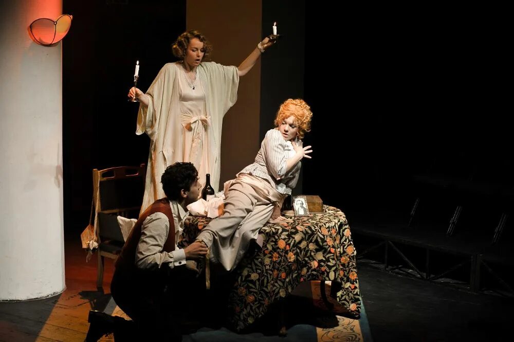 Н. Театр мастерская петра фоменко москва. Театр мастерскую петра фоменко. Театр петра фоменко зал. Фоменко.