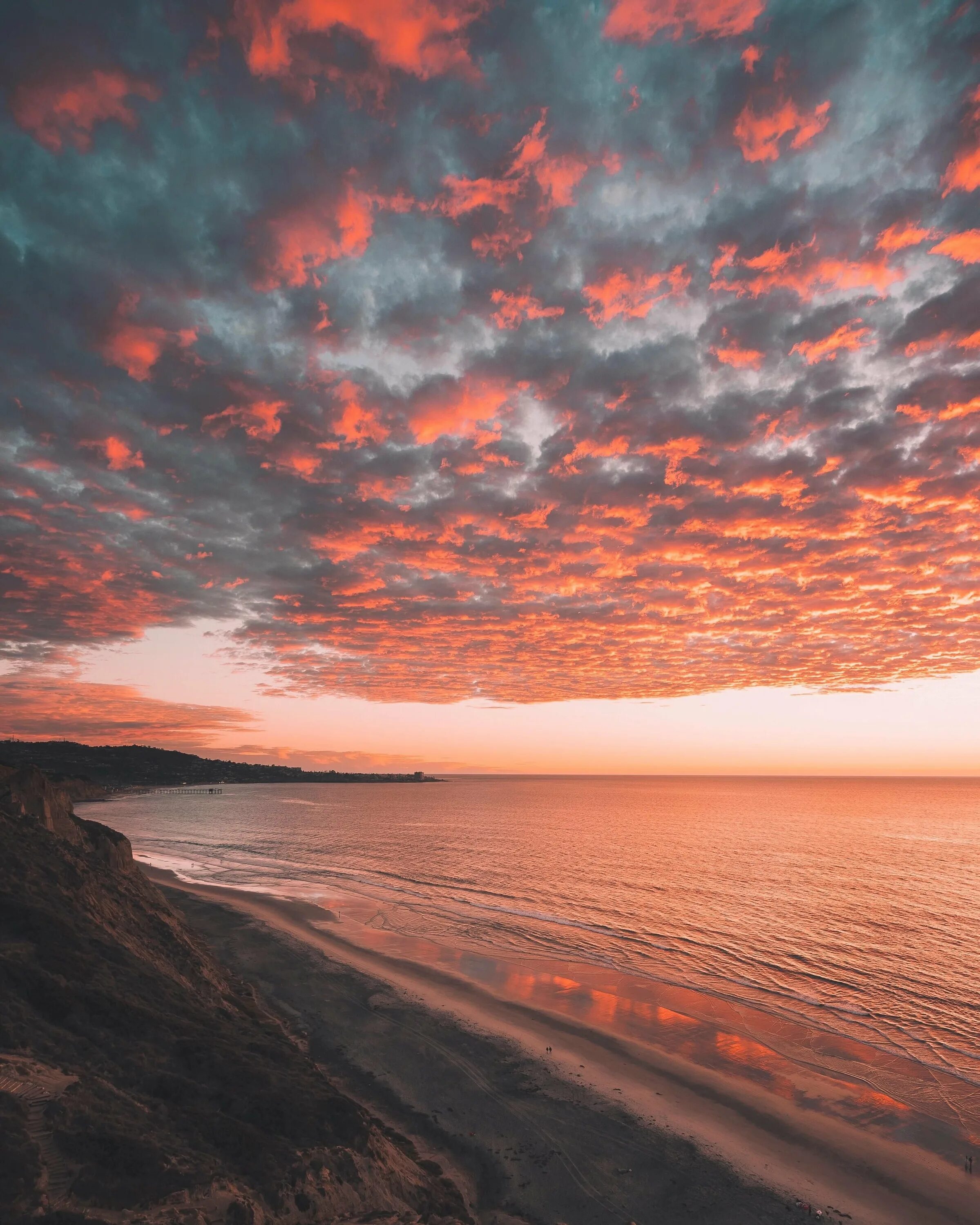 Красивый закат. Красивый рассвет. Очень красивый закат. «яркий закат». Самый закат.