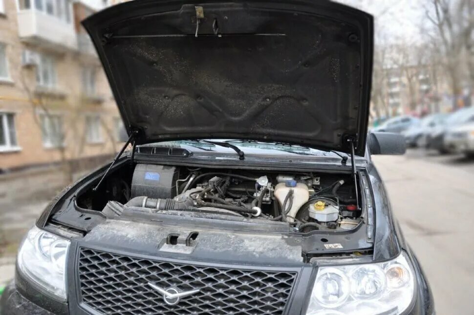 Амортизатор капота УАЗ Патриот с установочным комплектом (к-т 2 шт) АвтоУпор - к
