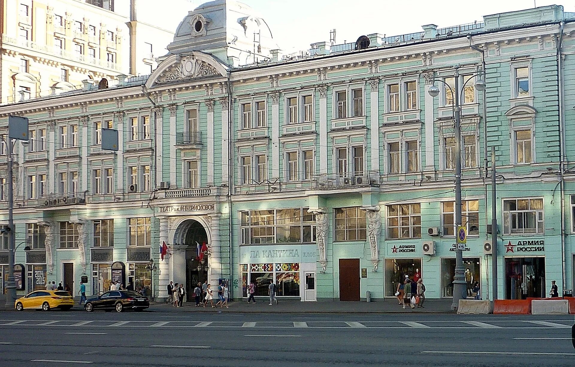 Московский театр имени м н ермоловой. Театр имени Ермоловой. Московский драматический театр м н Ермоловой. Театр имени Ермоловой на Тверской.