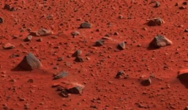 Цвет марса почему. Планета Марс красная Планета. Красный Марс / Mars Red. Железо на Марсе.