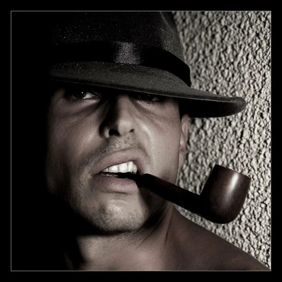 Смешная ава парню. Смешные авы. Картинки на аву для парней. Смешные аватарки для мужчин. Мужик в шляпе с сигарой.