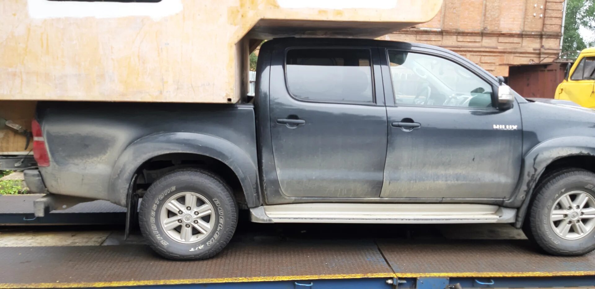 Toyota hilux 8 поколение. Тойота хайлюкс масса. Toyota hilux размер багажника. 7 transmisia. Габариты автомобиля пикап тойота хайлюкс.