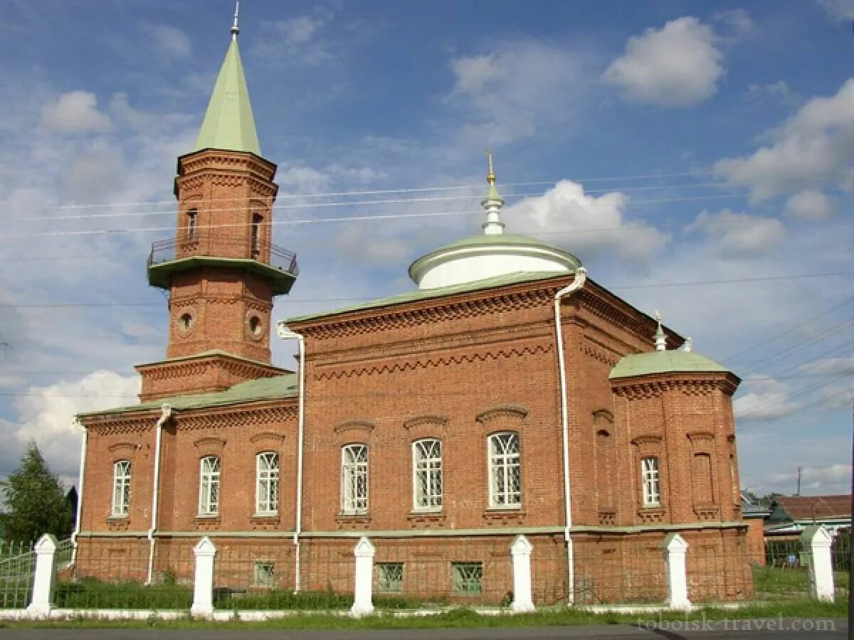 Татарская мечеть тобольск. Мечеть тобольск пушкина. Тобольск соборная мечеть 7 микрорайон. Мечеть тобольск под горой. Мечеть тобольск прииртышский.