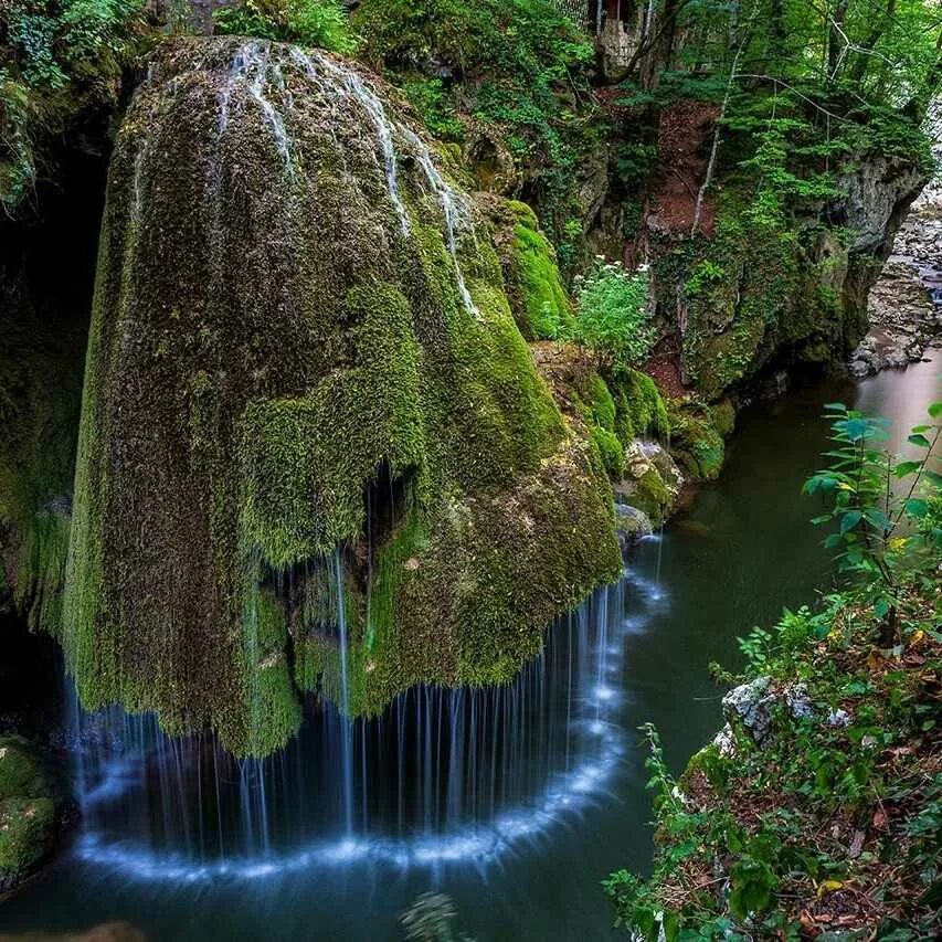 Самое красивое фото в мире. Водопад Бигар Румыния. Водопад Бигэр. Водопад Бигар в Западной Румынии. Водопад Бигар Румыния фото.