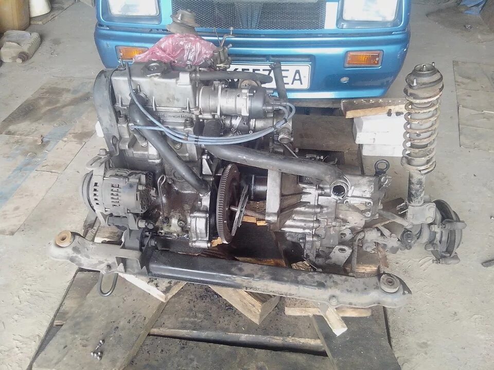 Габариты двигателя ваз 1111 ока. Двигатель ока 11113 с кпп. Двигатель ока 11113. Мотор ока 11113. Двигатель ока 11113 с кпп.