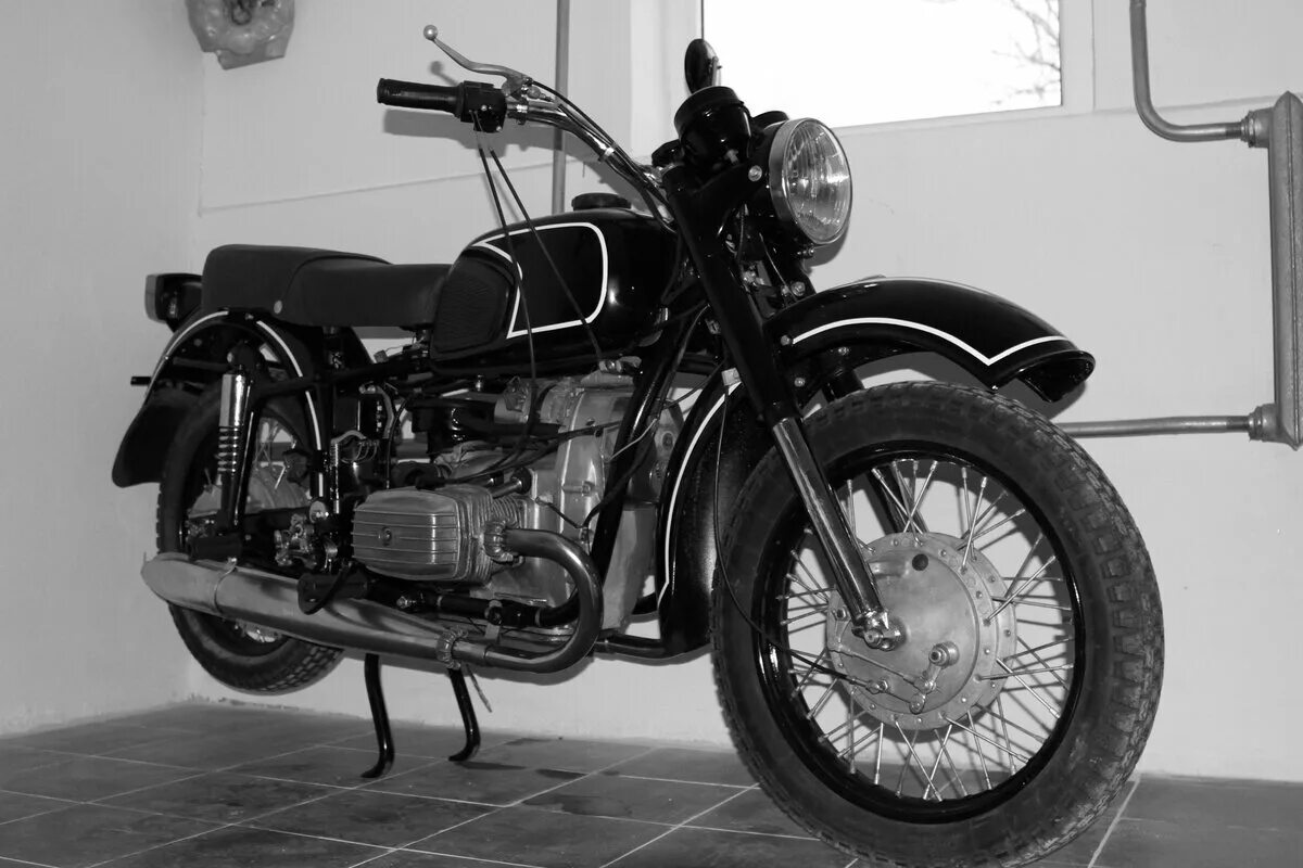 Днепр мт 11. Днепр мт 10. Мотоцикл днепр мт 10-36. Мотоцикл днепр мт. Черный днепр 11 мотоцикл.