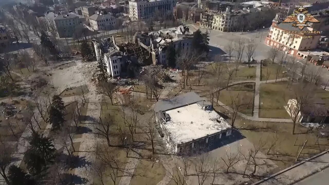 Мариуполь взорван. Мариуполь взорван. Драмтеатр мариуполь война. Разрушенный мариуполь 2022. Театр в мариуполе взорвали.
