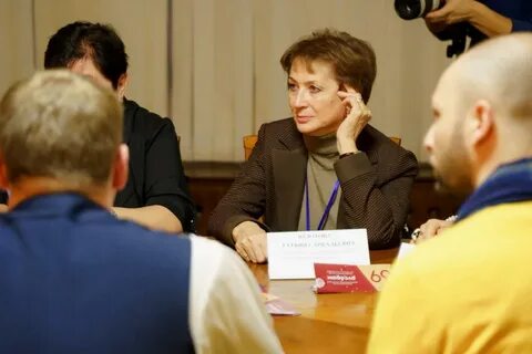 Татьяну золотову