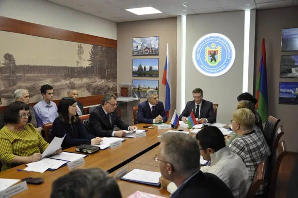 Цик карелии куйбышева петрозаводск фото. Цик карелии куйбышева петрозаводск фото. Цик карелии фото здание. Правительство карелии состав 1998 год. Цик карелии.