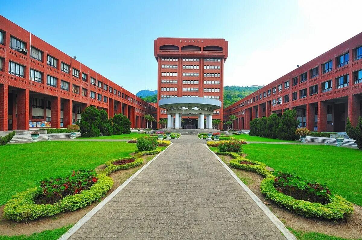 Университет Сунь Ятсена. Университет Чжуншань имени Сунь Ятсена. Университета имени Сунь Ятсена в Гуанчжоу. Кампусы университет Чжуншань.