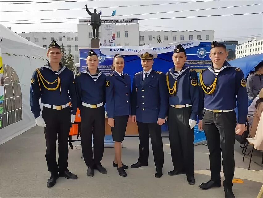 Училище речного транспорта. Уфимское командное речное училище.