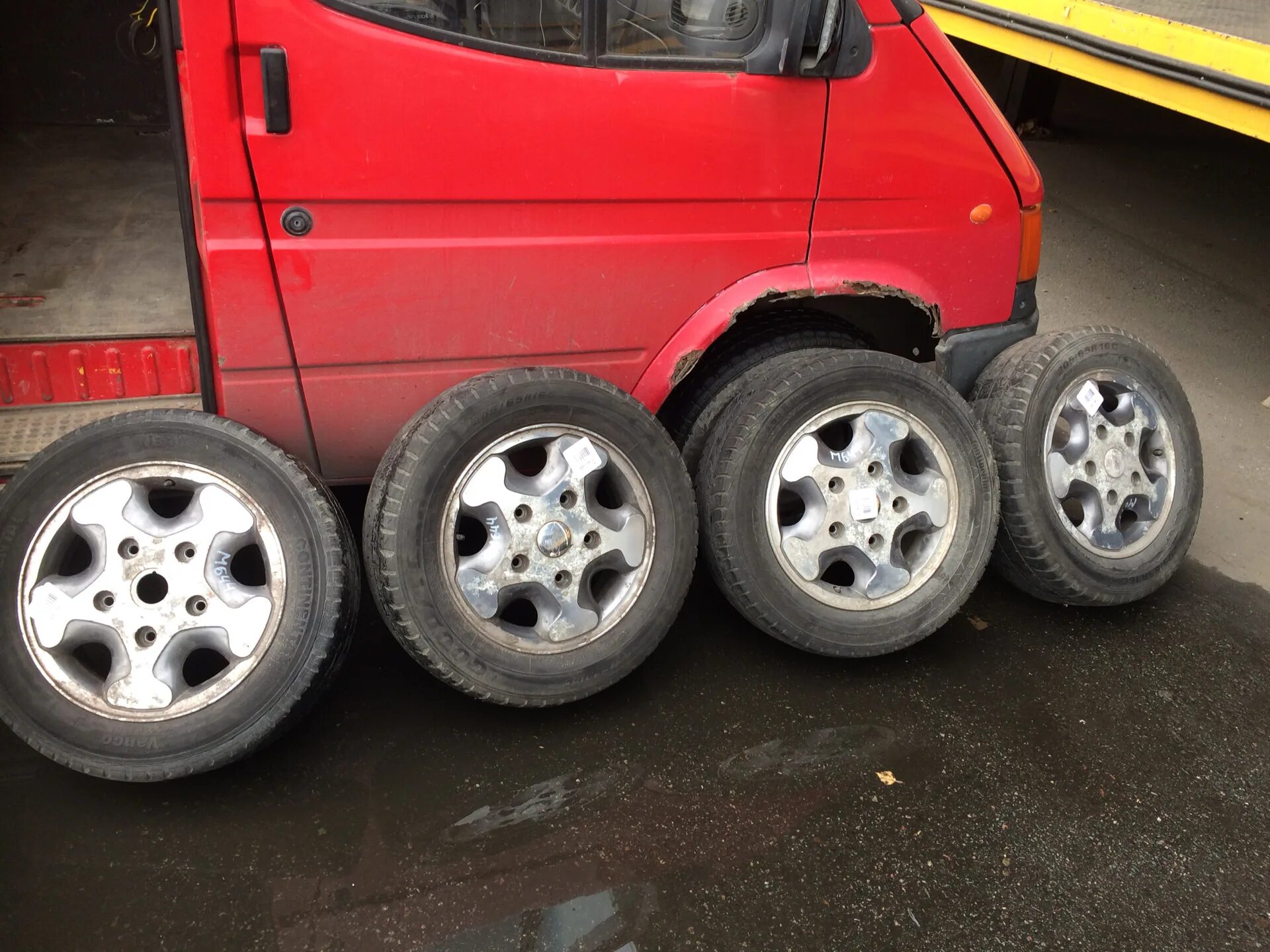Колеса форд транзит. Литые диски ford transit r16. литые диски ford transit r15. диски на форд транзит r16. disk na ford transit r15.
