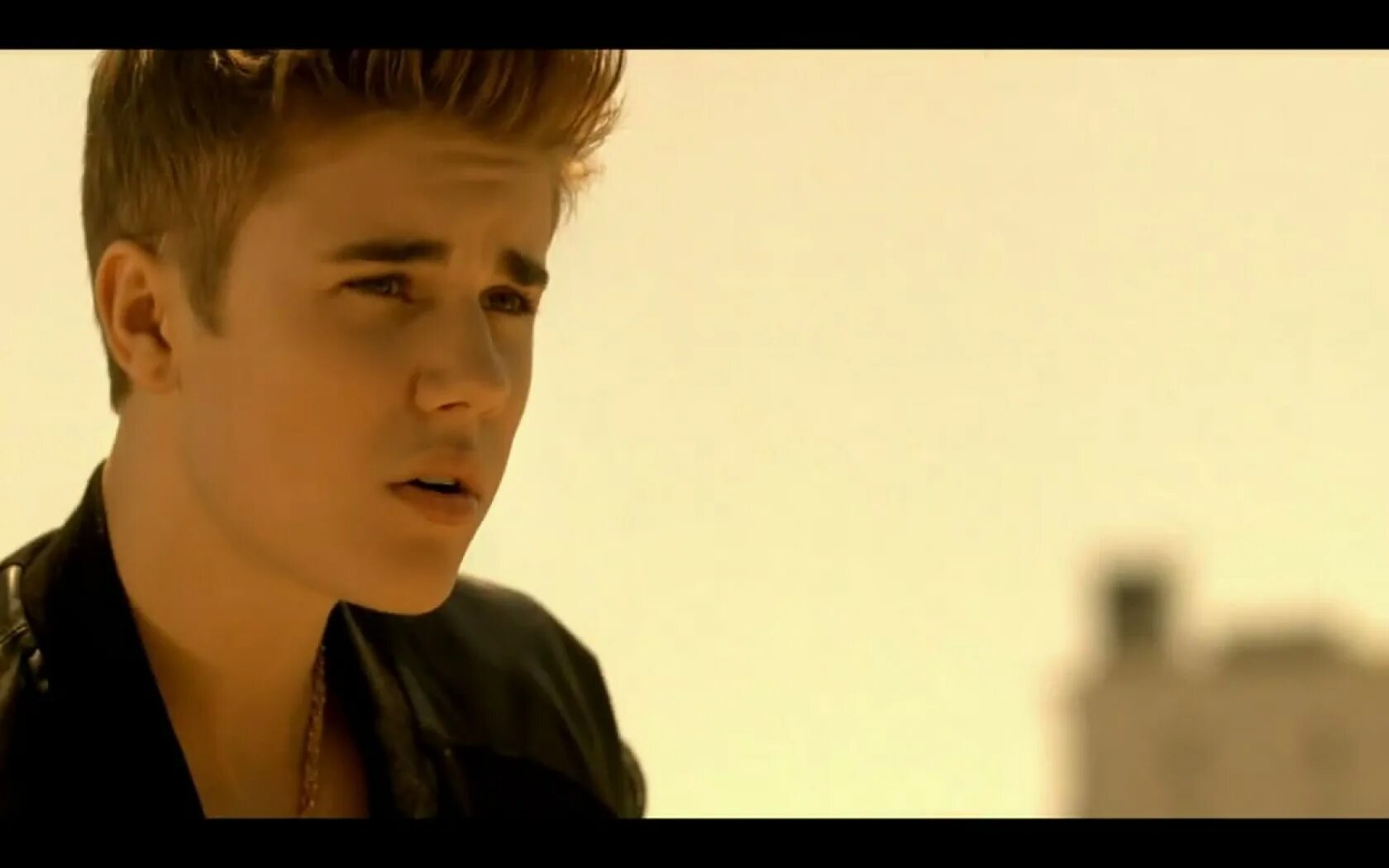 And love said no обложка. Джастин лов. Justin love. Justin lovely instagram. I run away песни.