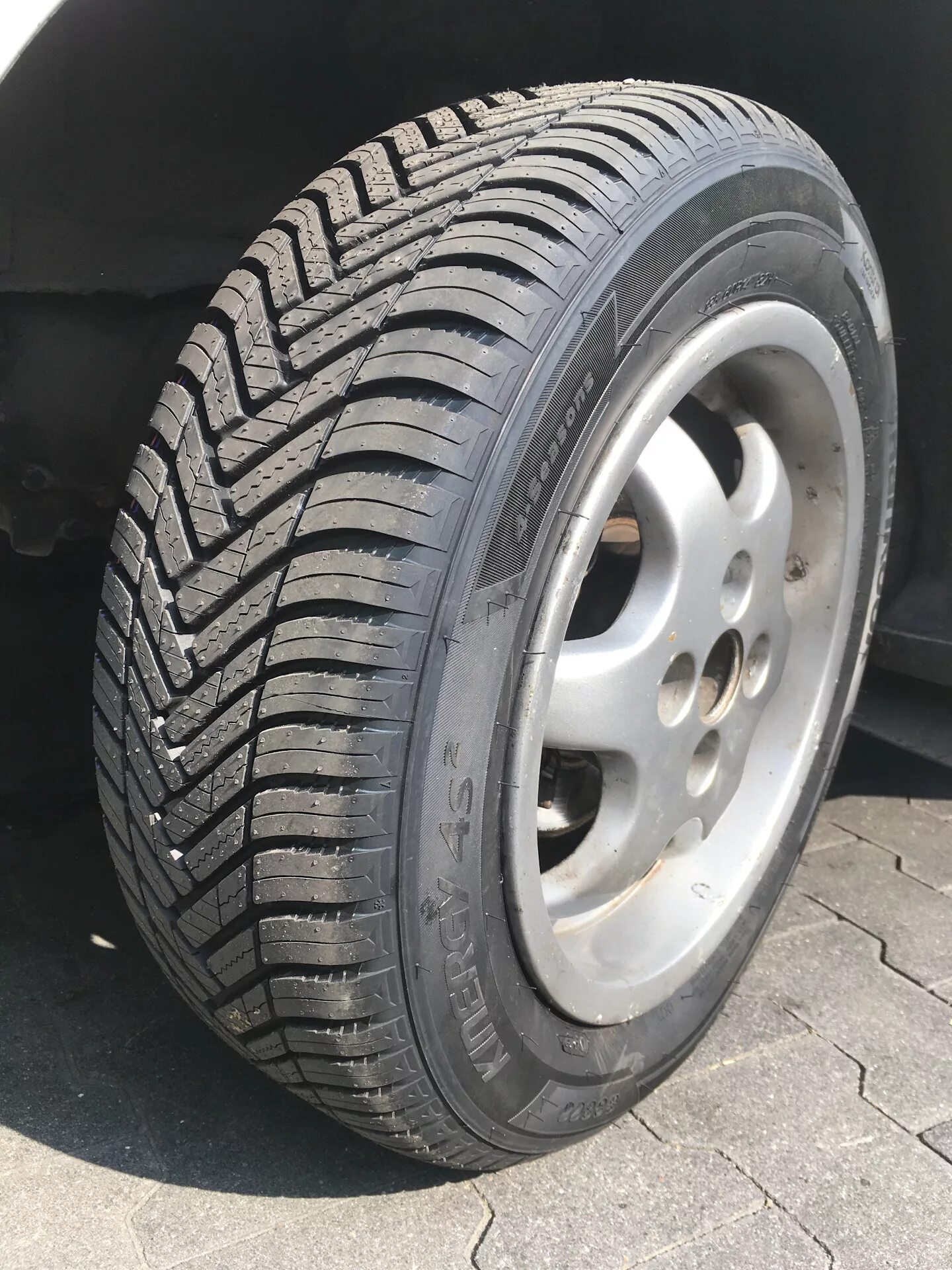 Hankook 4s2. Kinergy 4s2. Hankook Kinergy 4s2 x h750a. Hankook Tire Kinergy 4s2 h750. Шины ханкук кинерджи