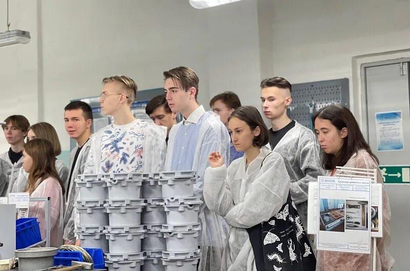 Заместитель директора школы. Стажировка программист. Учителя 7 школы. Микран томск. А кадров в it.