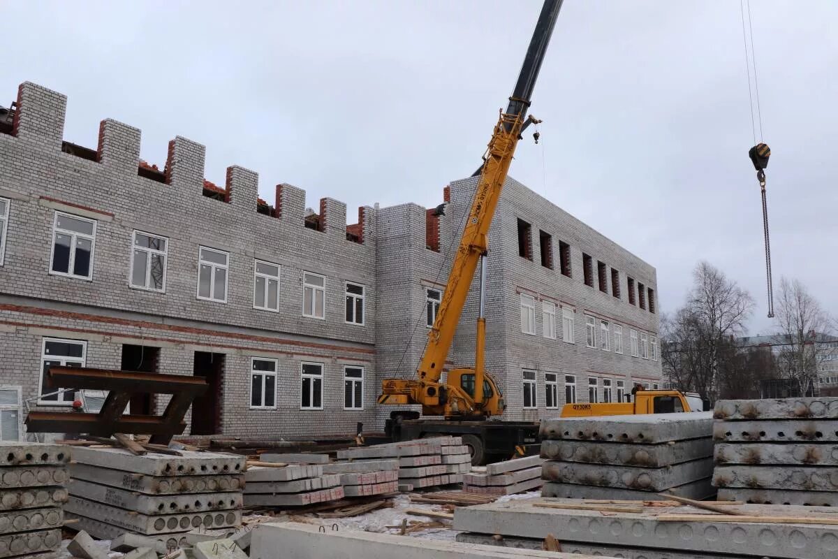 Новая школа Сокол Вологодская область. Музыкальная школа Сокол Вологодская область. Новая школа 9 Сокол Вологодская область ул Строителей. Город Сокол новая школа.