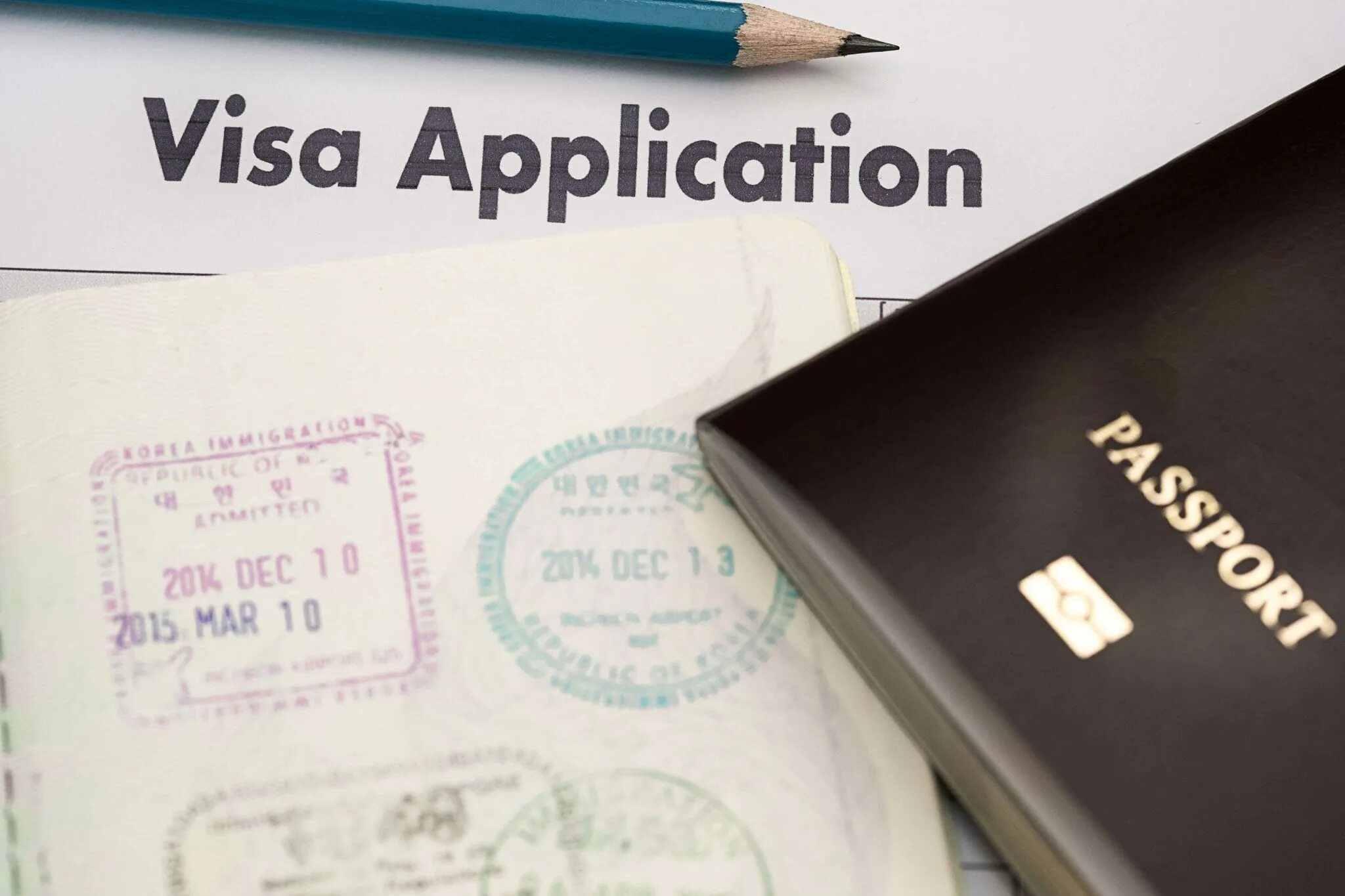 Visa applicant. Visa application. application for a schengen visa. страница с визой. visa application logo.
