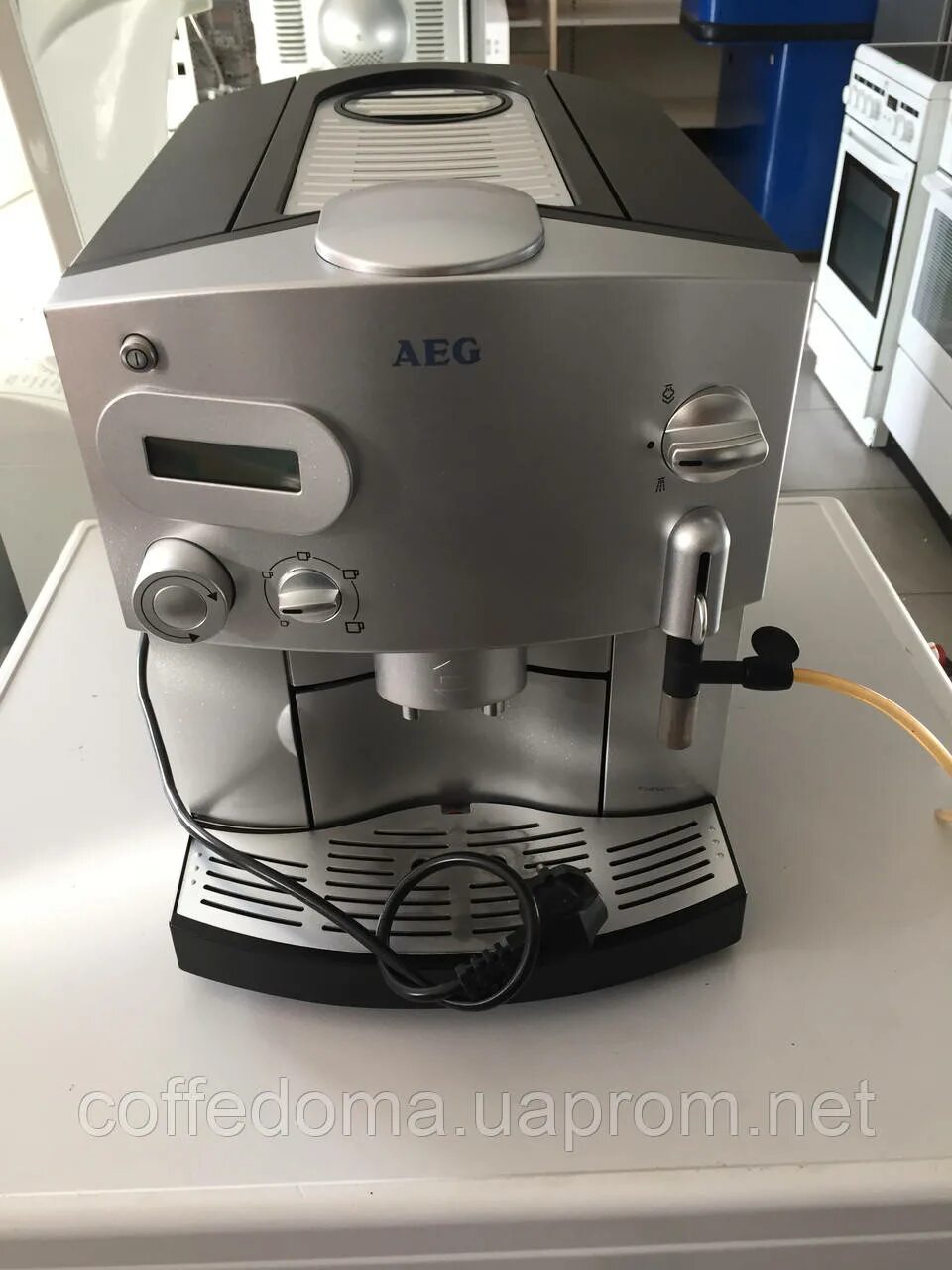 Кофемашина с автоматическим капучинатором tuvio tcm05aa. AEG CAFAMOSA. Кофемашина Thomas cf20m01. Кофемашина автоматическая Thomson cf20a02. Кофемашина автоматическая профессиональная с капучинатором JVC JK-cm80.