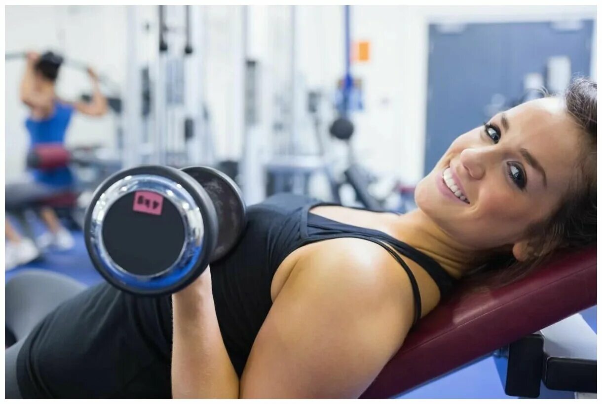 Бег на дорожке. Even fitting. Young woman gym stock photo. Силовые тренировки. Кэти саммерс н.