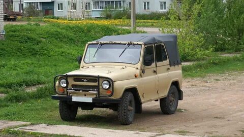 Легковой автомобиль уаз