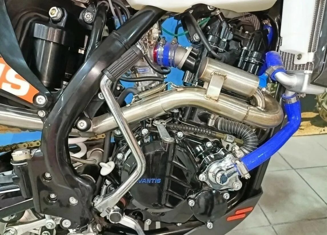 Racer rc300-gy8. Эндуро 300 водяное охлаждение. Эндуро 300 водяное охлаждение. Racer rc300-gy8a enduro 300. Рейсер 300 кубов эндуро.