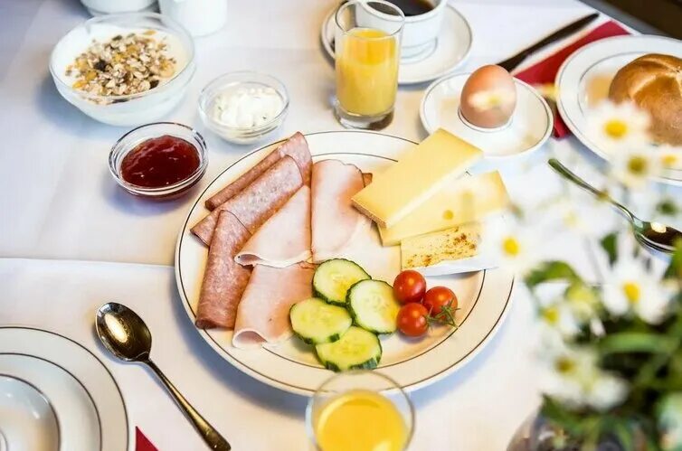 завтрак обед ужин на англ. немецкий завтрак. английский завтрак на английском. баннер завтраки. завтрак на английском языке.
