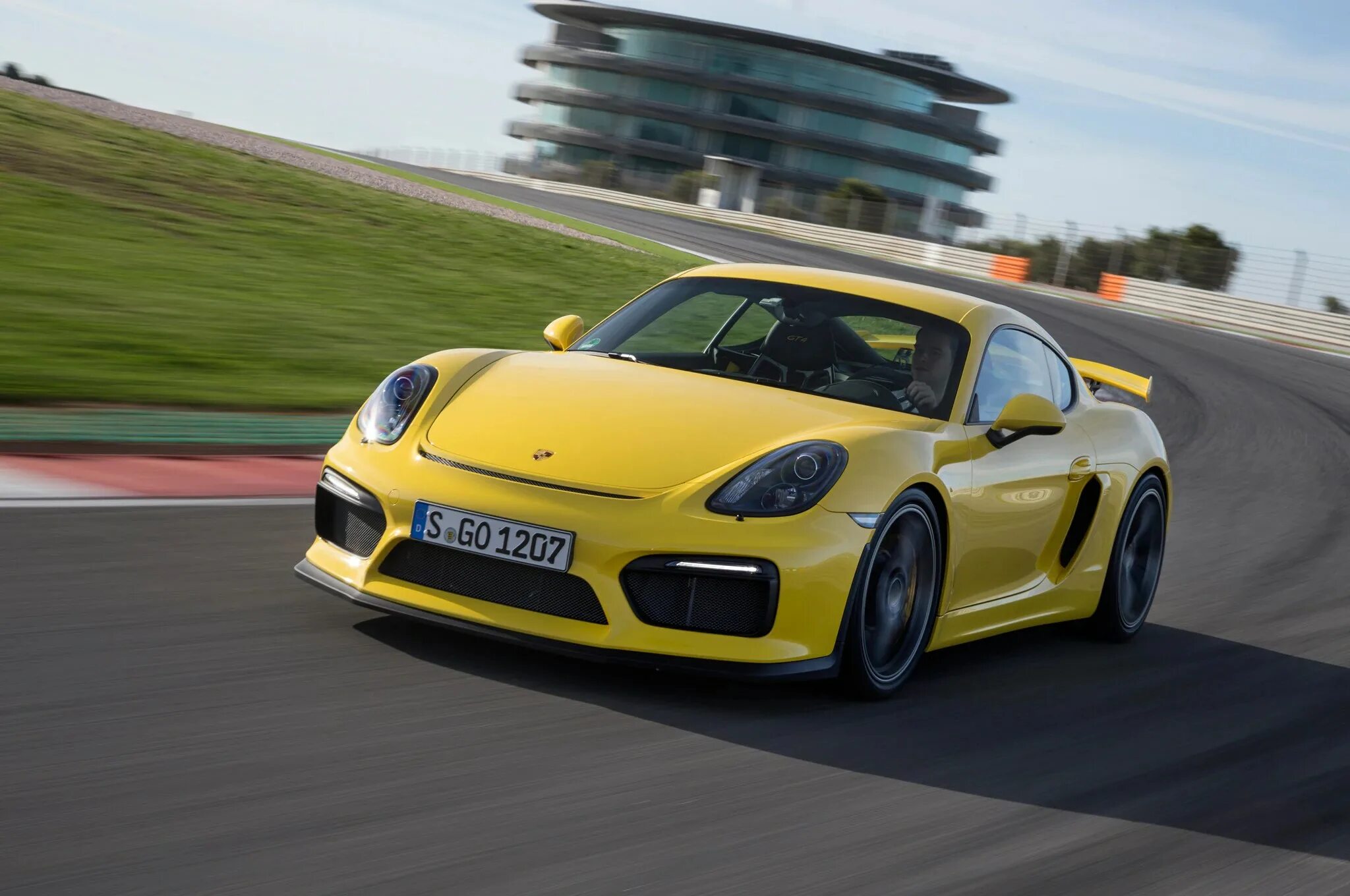 Huawei gt4 max. Porsche 981 gt4 clubsport. Porsche cayman gt4 2015 sportscar. Porsche gt4 electric. Huawei gt4 max.