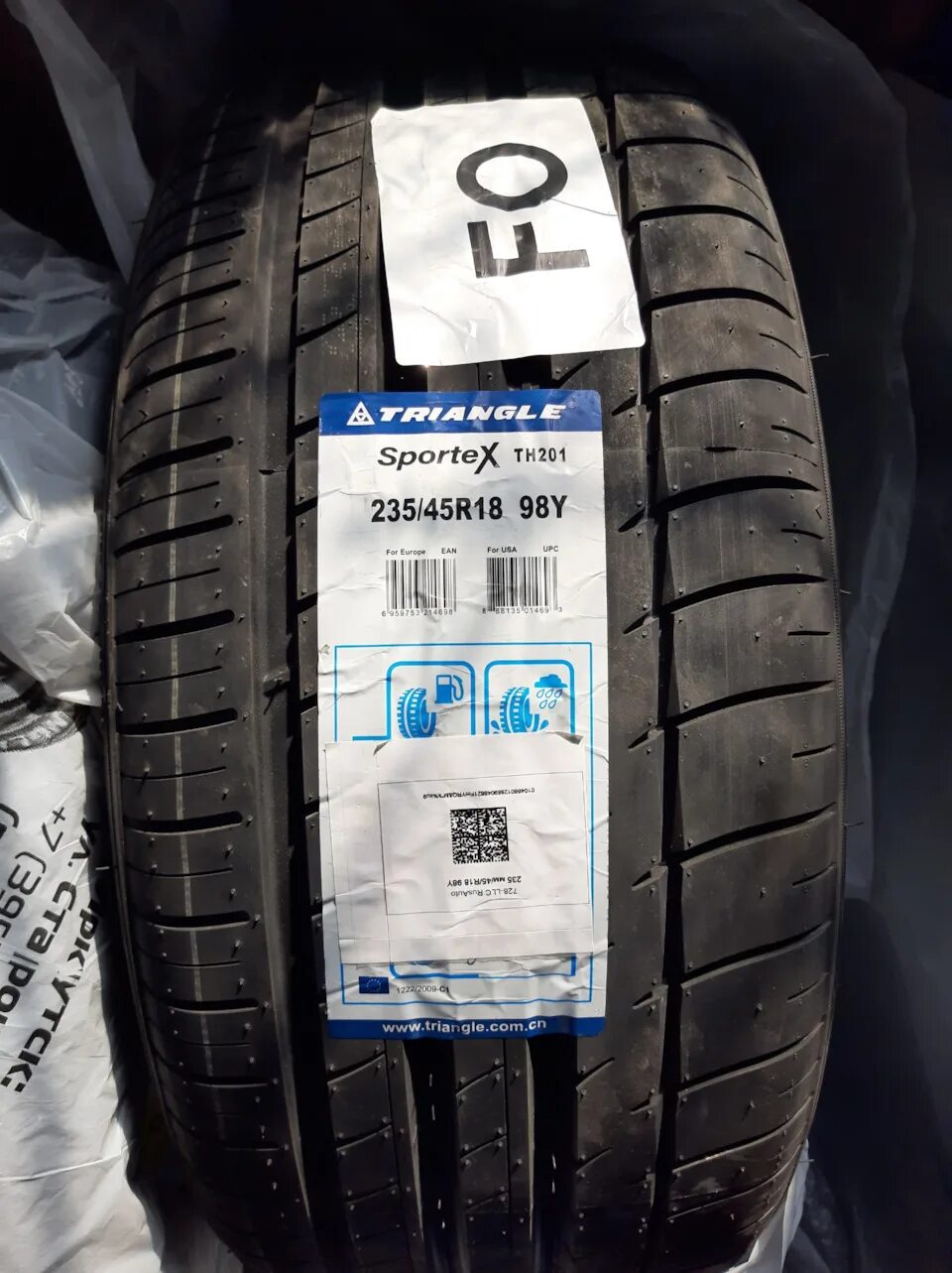 Triangle sportex th201 225 40 r18. Triangle sportex r18. Triangle th201 sportex 215/40 r18. Триангл 201 на диске. Шины three -а 606 235 45 18.
