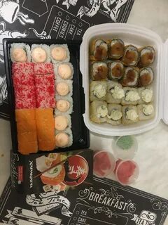 Роллы в пятерочке