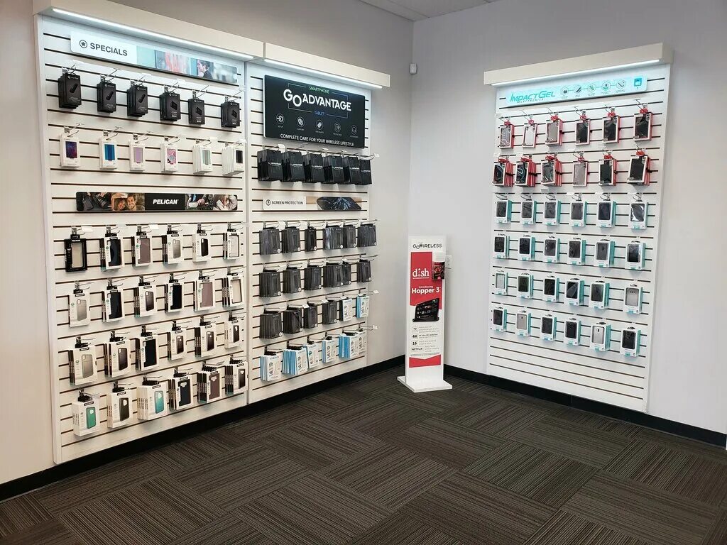 Фрунзе 24 томск магазин 2 дроид. Фирменные магазины техники apple. Фото phone store. Отдел электроники. Тверь площадь гагарина 5, тц рио.