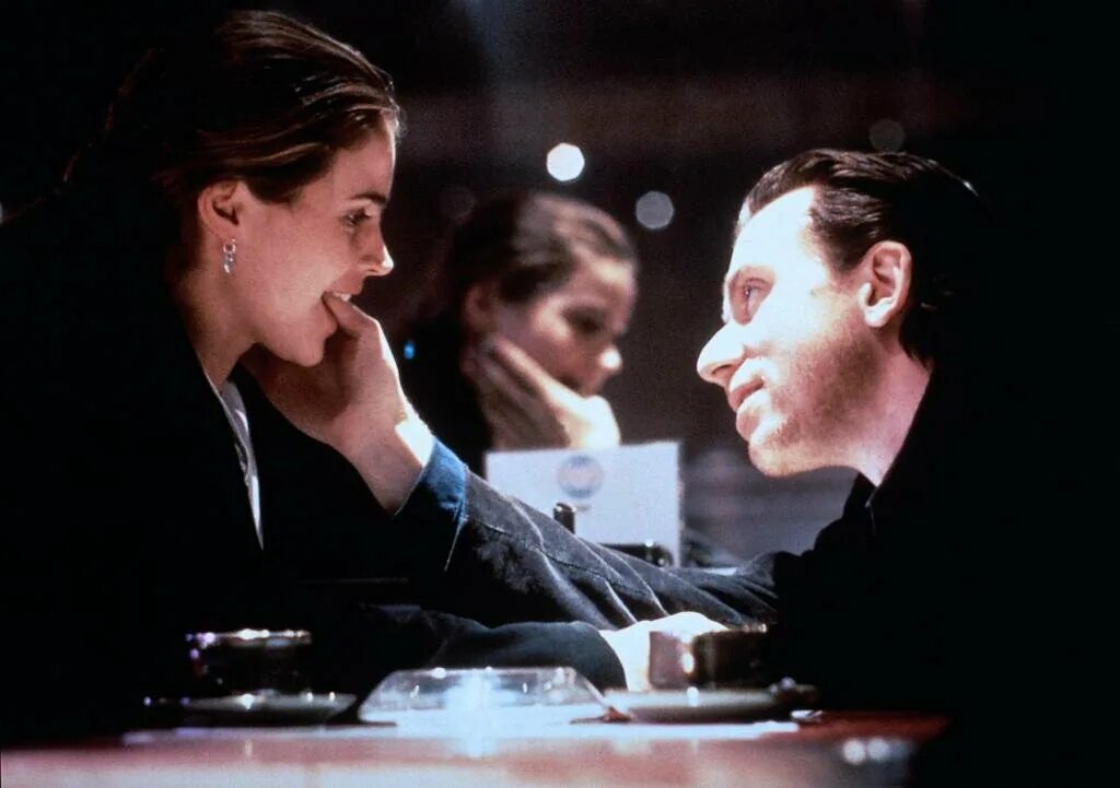 пленники фильм 1994. в западне фильм 1994. пленники фильм 1994. тим рот пленники. тим рот пленники.