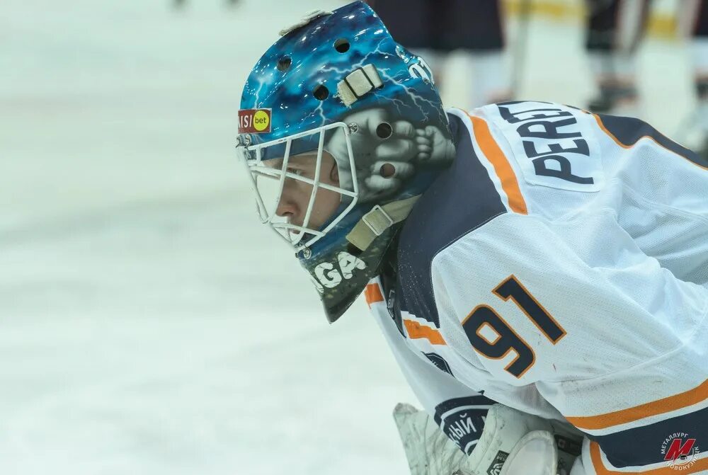 Урал магнитка. Южный урал вхл орск состав. Металлург новокузнецк форма. Новокузнецк южный урал. Новокузнецк южный урал.