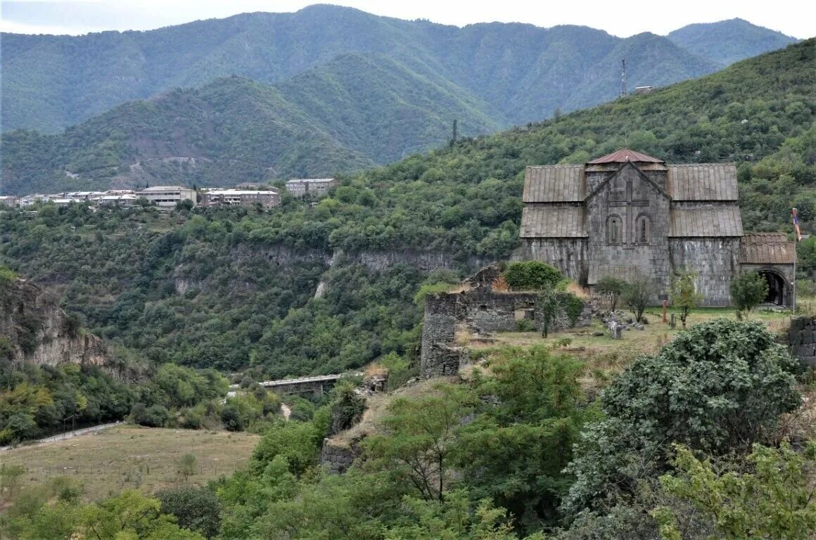 Погода в ташире армения. Армения Лорийская область Ташир. Ташир село Лернаовит Армения. Ахтала Армения. Ташир город в Армении.