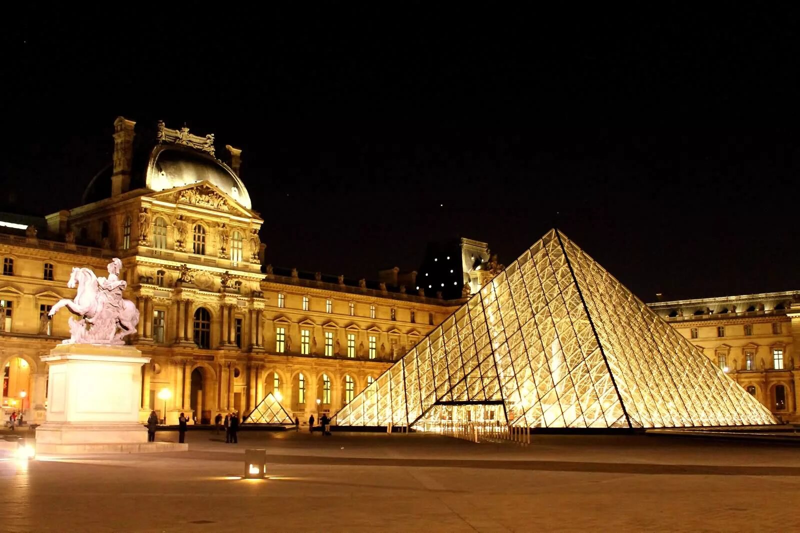 Музеи. Лувр. Париж. Лувр Франция. Французский музей Лувр. Louvre музей. Musee louvre