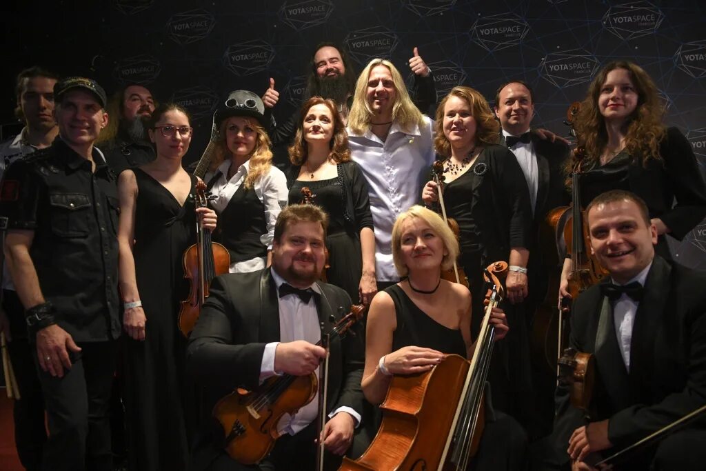 Казанский симфонический оркестр. Участники симфонического оркестра. Участники симфонического оркестра. Оркестр менделеев филармоника. Состав омского академического симфонического оркестра.