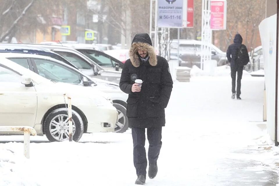 Сегодня был сильный мороз. Холод в Иркутске. Сильный Мороз в Иркутске. Февраль в Иркутске. Братск сильные Морозы.