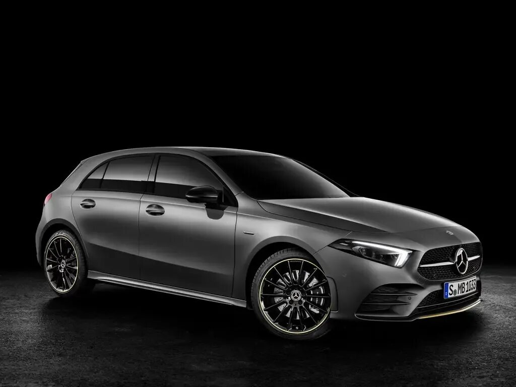 A class 0 100. Mercedes a class 2025 хэтчбек. mercedes-benz a-class 2019. mercedes хэтчбек 2025. mercedes benz a class 2025 хэтчбек.