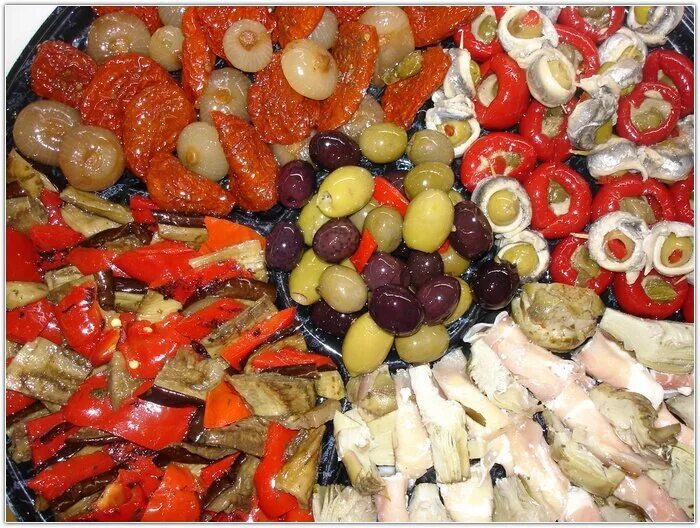 мини перцы антипасти. перец антипасти. перец антипасти. антипасти перчик фаршированный. антипасти фаршированный перец.