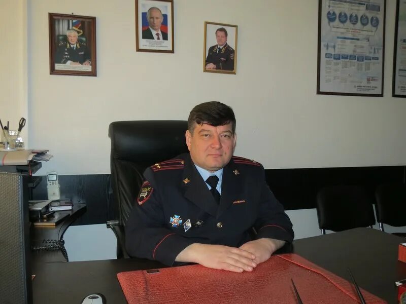 Баланин начальник гибдд курск. Волокитин евгений викторович курск. Нарыков александр викторович. Нарыков александр викторович курск. Угибдд курской.