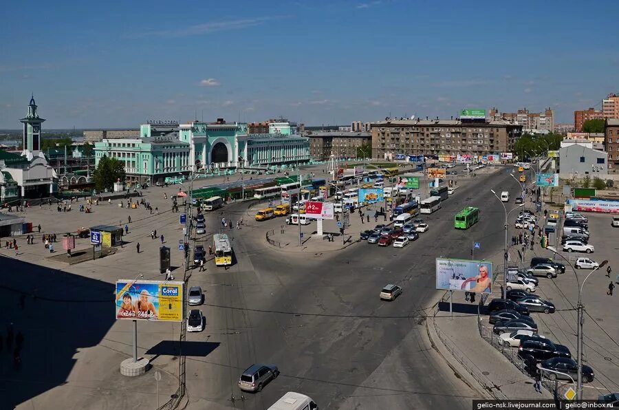 Вокзал в новосибирске на площади гарина-михайловского. Площадь гарина. Метро площадь гарина-михайловского. Площадь гарина-михайловского в новосибирске метро. Станция площадь гарина михайловского.